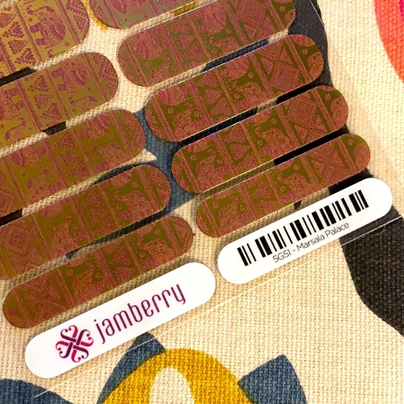 ✨ 3/$20 ✨ Jamberry | Marsala Palace Nail Wraps - Picture 2 of 3